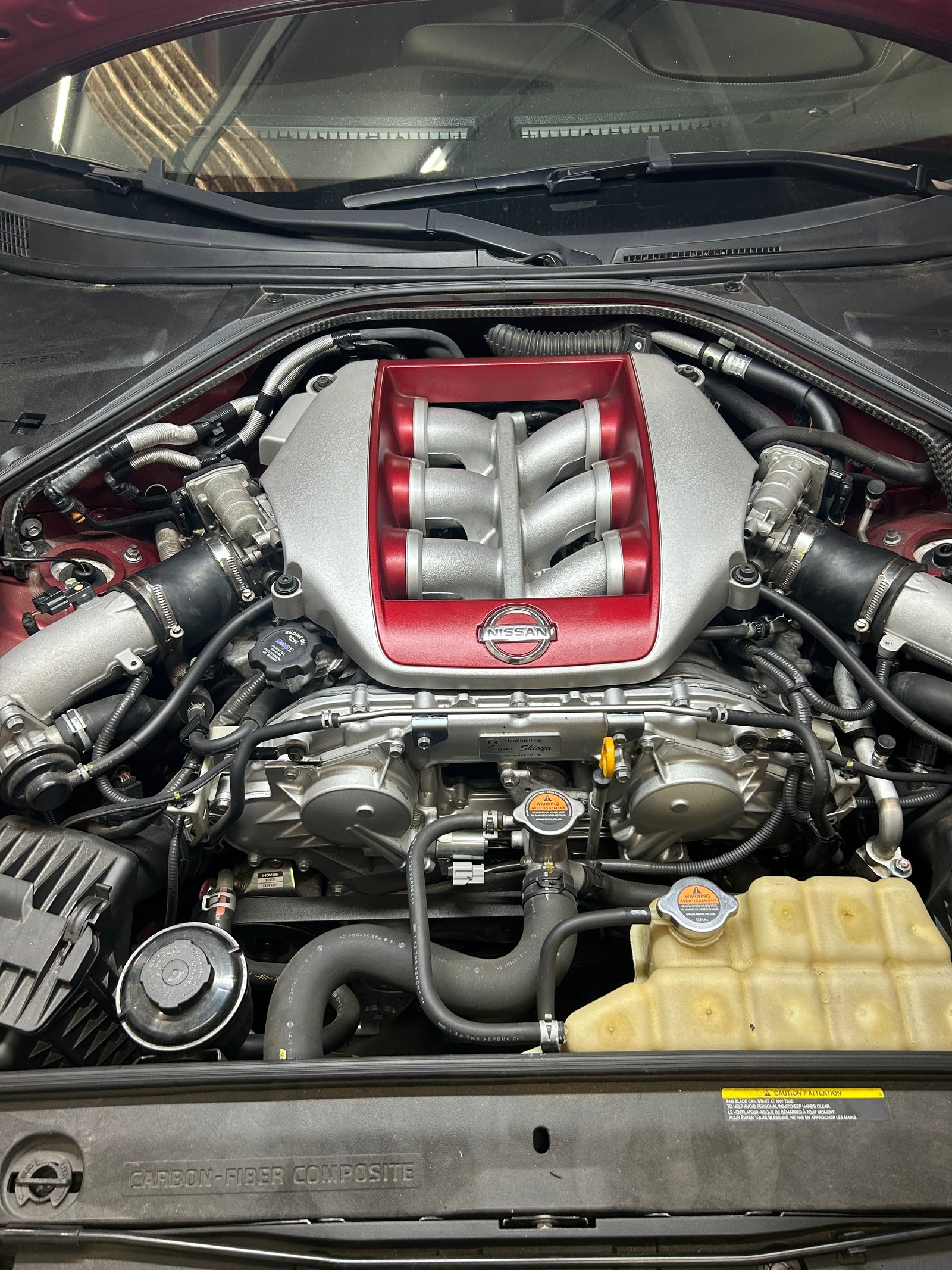 R35 GT-R engine and surrounding engine-bay components