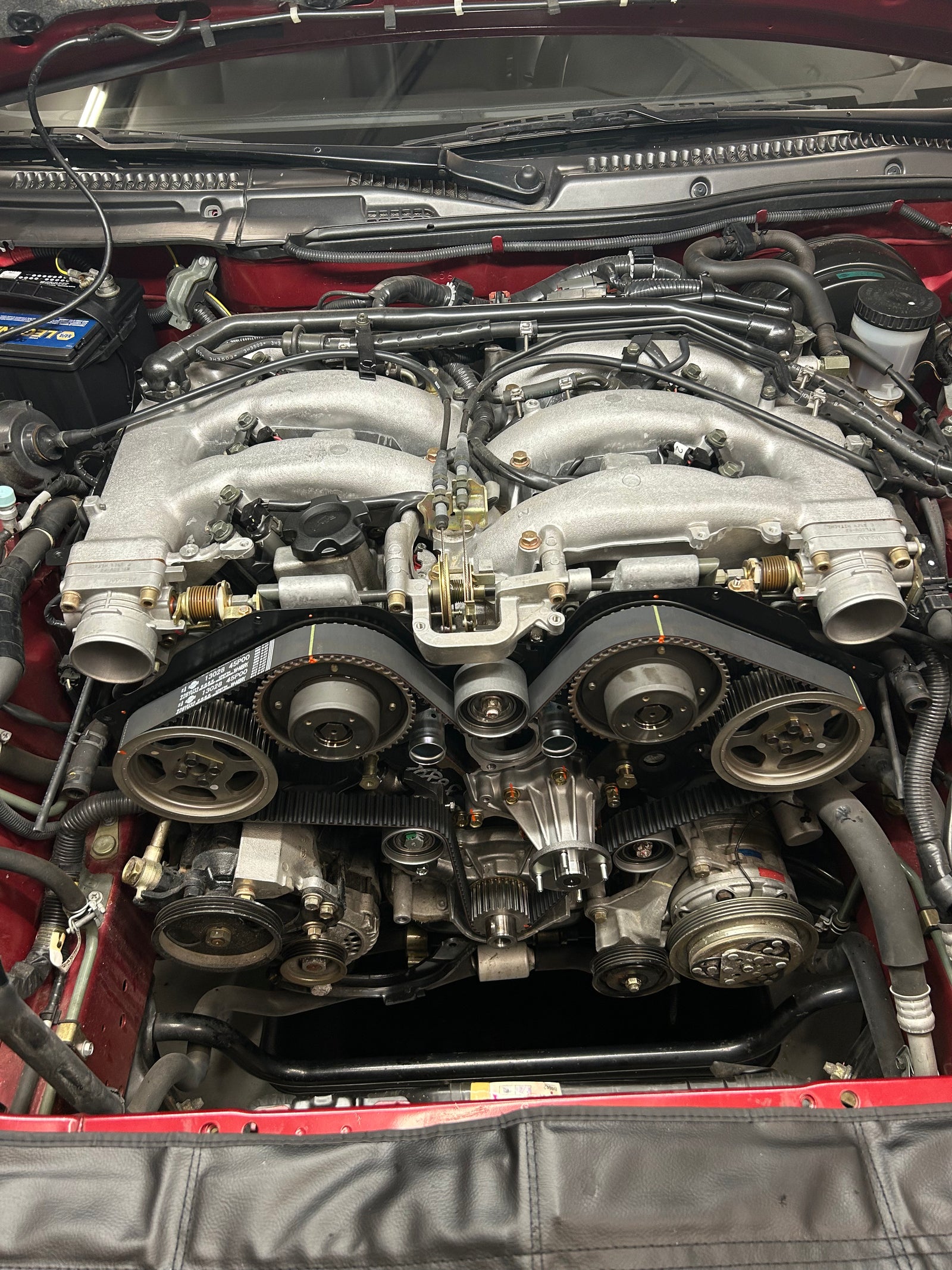 VG30DETT engine for a twin-turbo Z32 300ZX